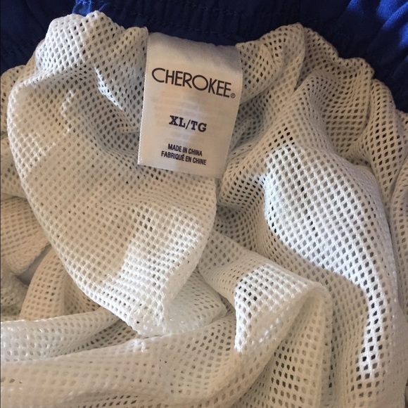 NWOT Alligator Swim Trunks Shorts - Kids Size XL - Picture 3 of 3